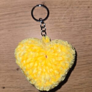 Porte clé cœur jaune